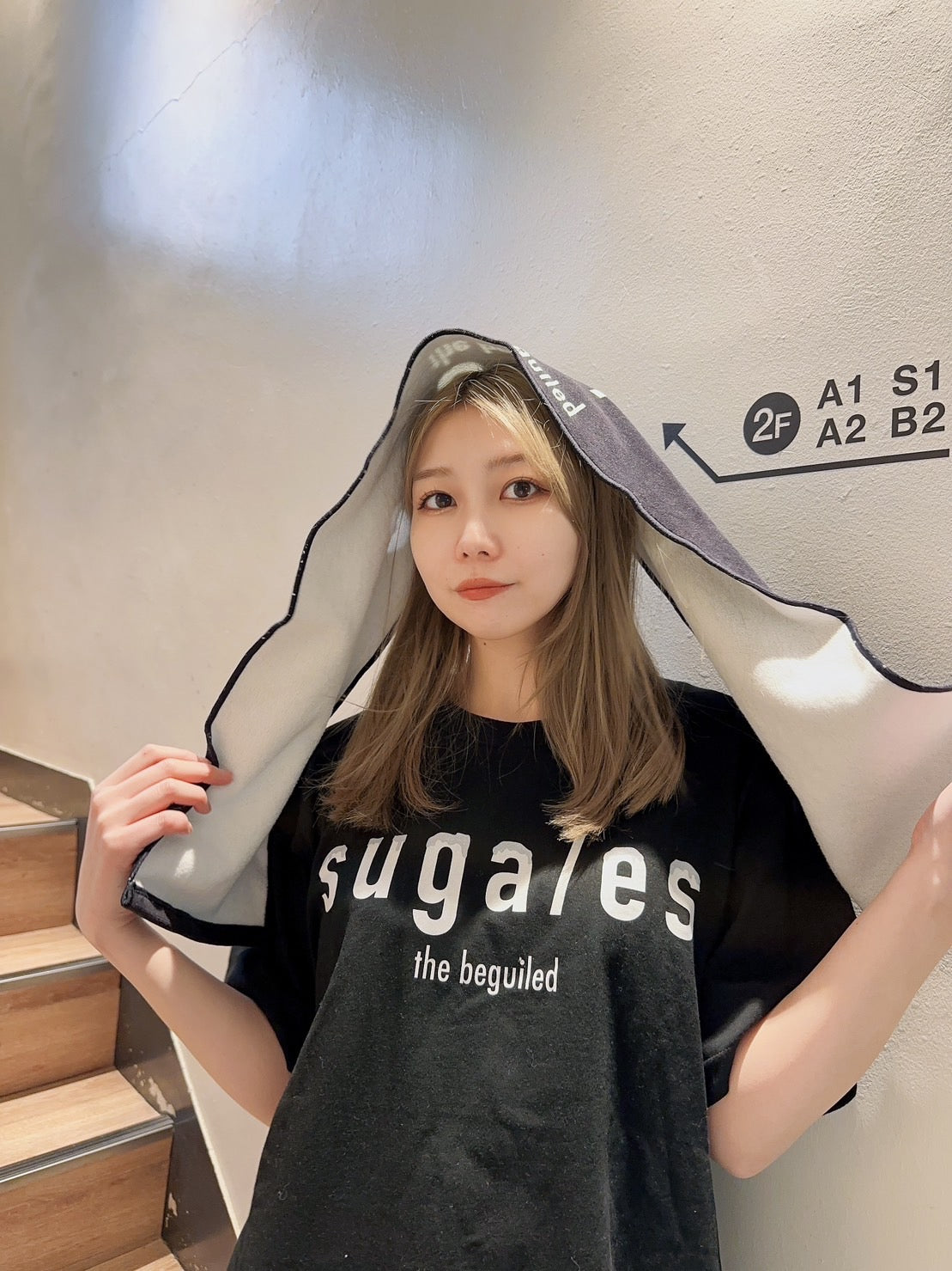 suga/es Beguiled Tシャツ（ブラック）